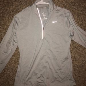 Nike pullover